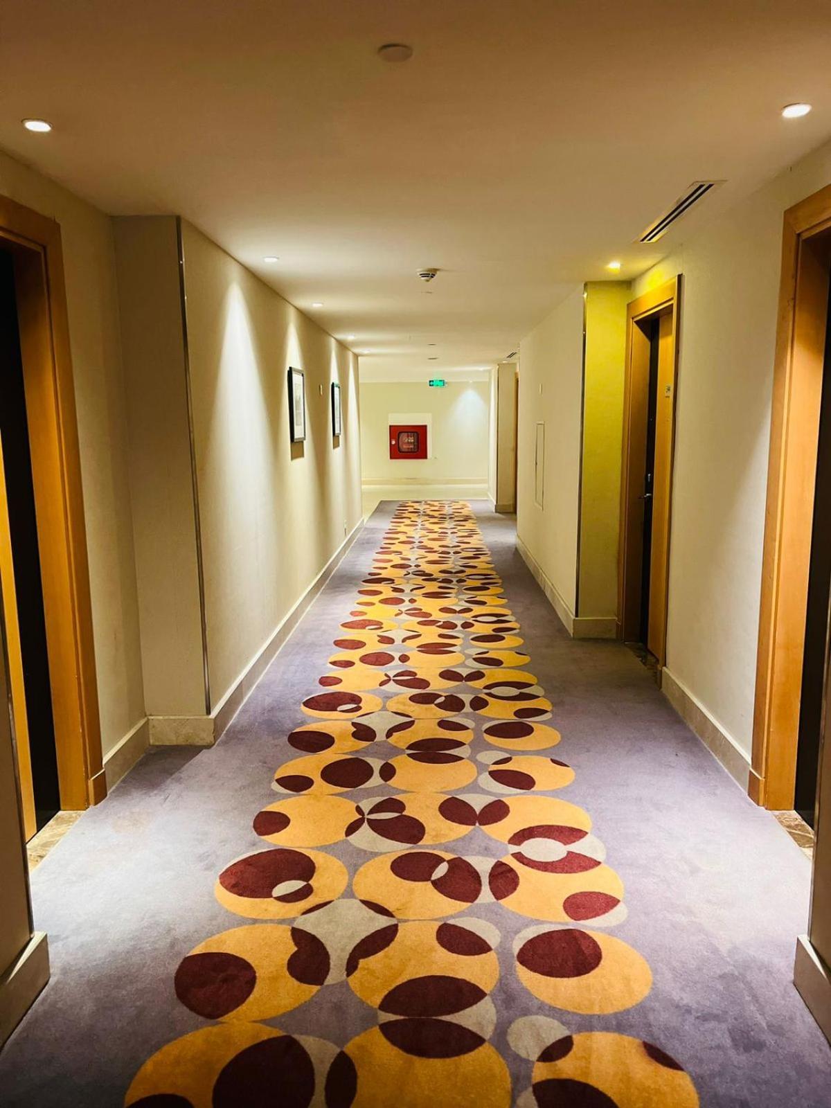 Novotel Dammam Business Park Exterior photo